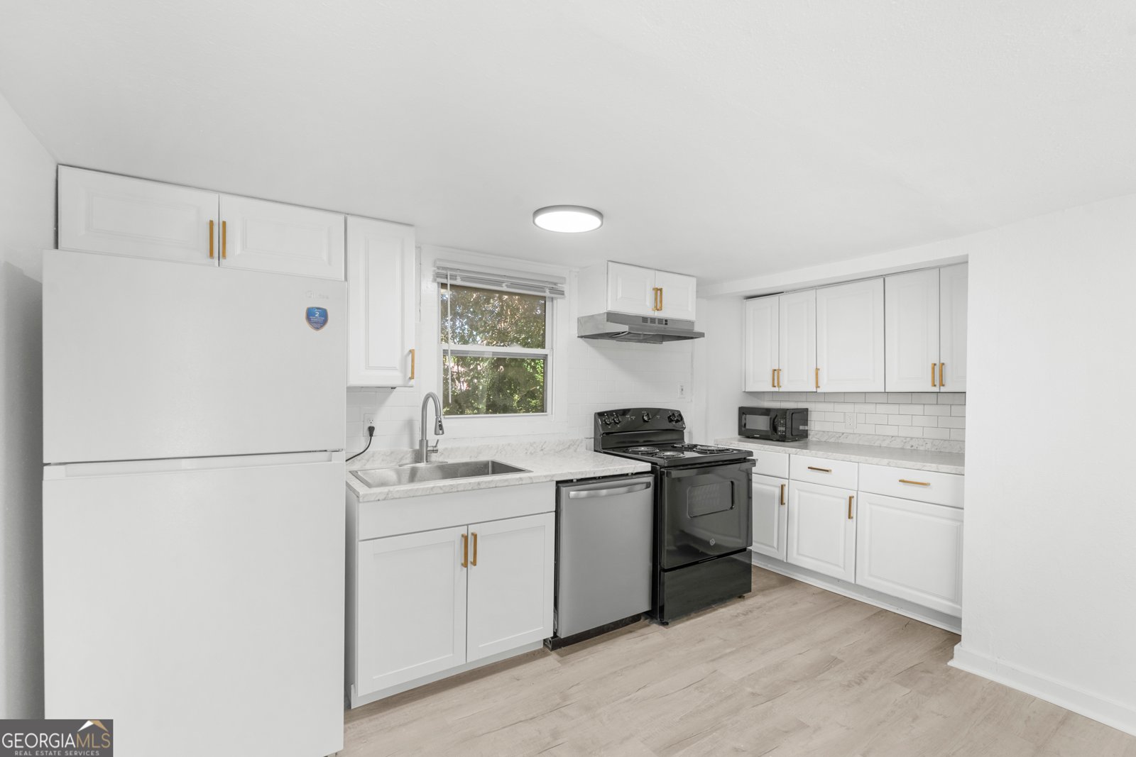 2006 Texas Avenue Savannah - Photo 8