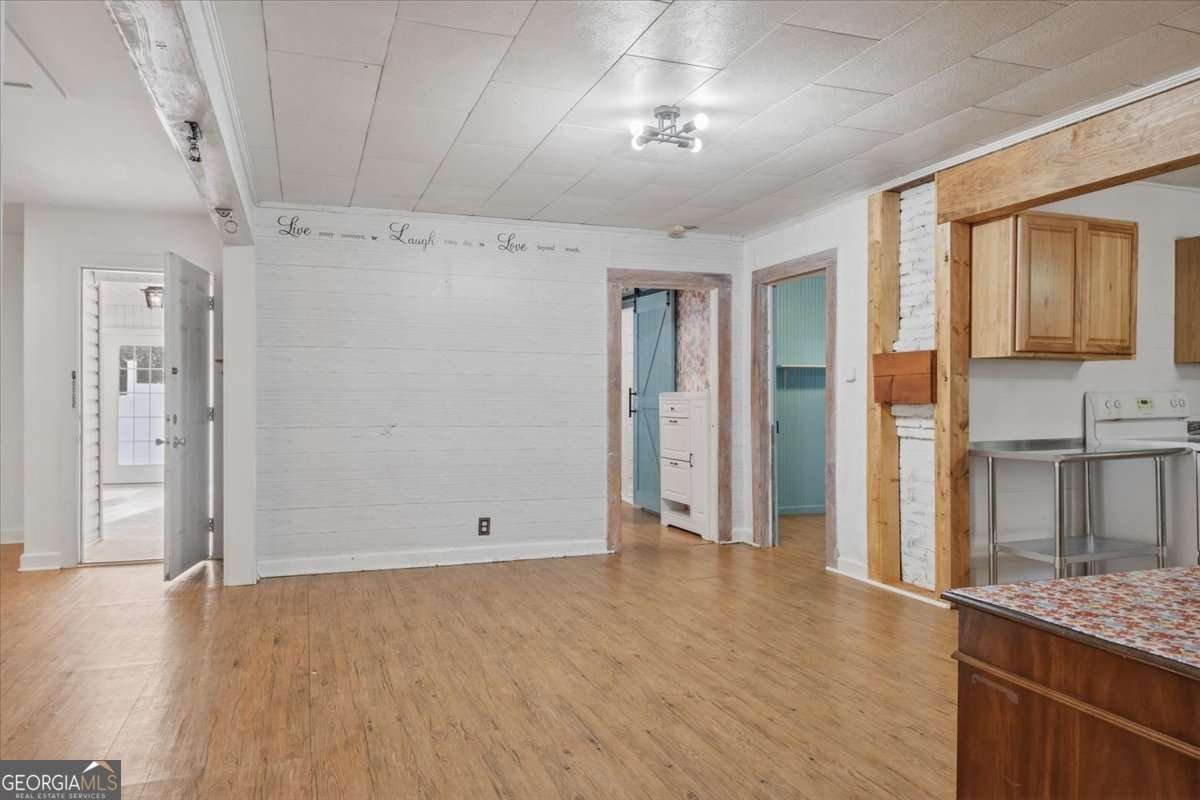 1491 Booze Mountain Road Silver Creek - Photo 12