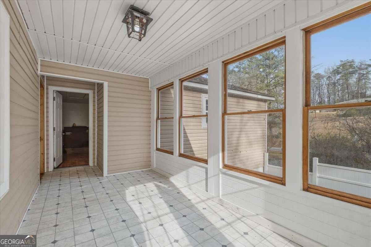 1491 Booze Mountain Road Silver Creek - Photo 24