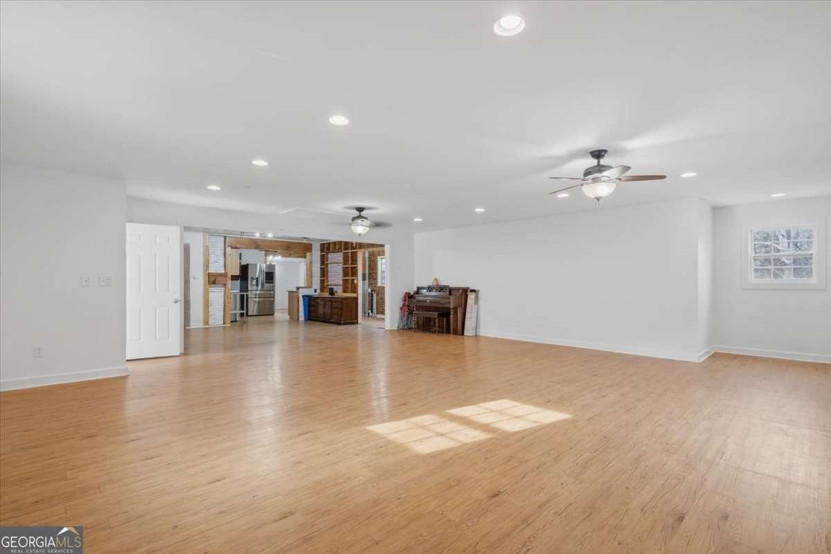 1491 Booze Mountain Road Silver Creek - Photo 7