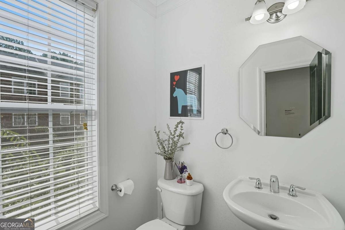 5747 Pine Oak Drive Peachtree Corners - Photo 16