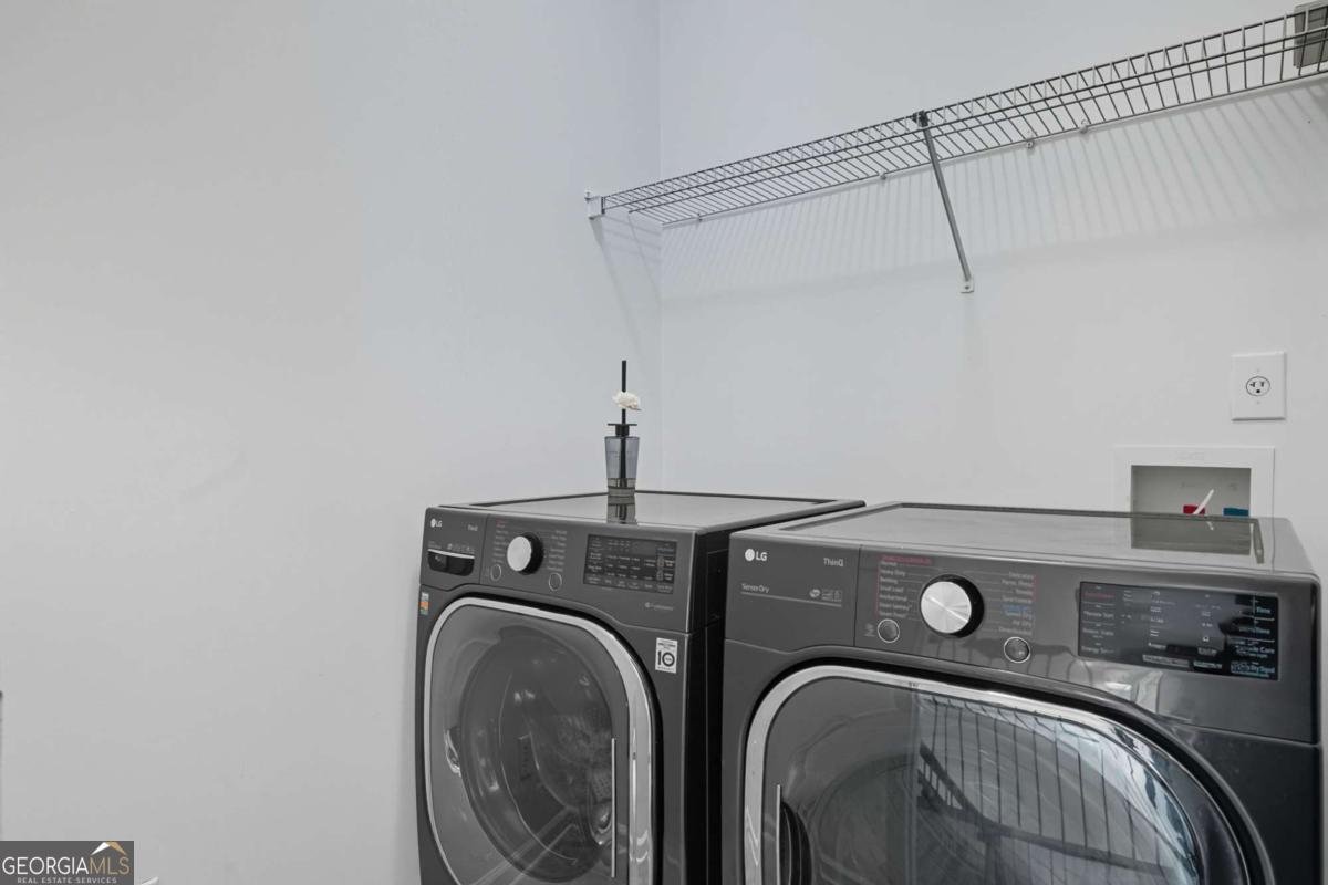 5747 Pine Oak Drive Peachtree Corners - Photo 24