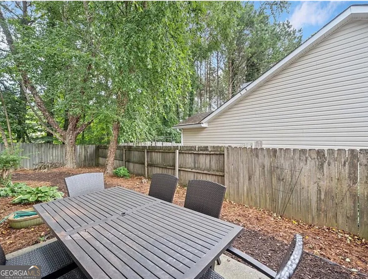 172 Stoneforest Drive Woodstock - Photo 11