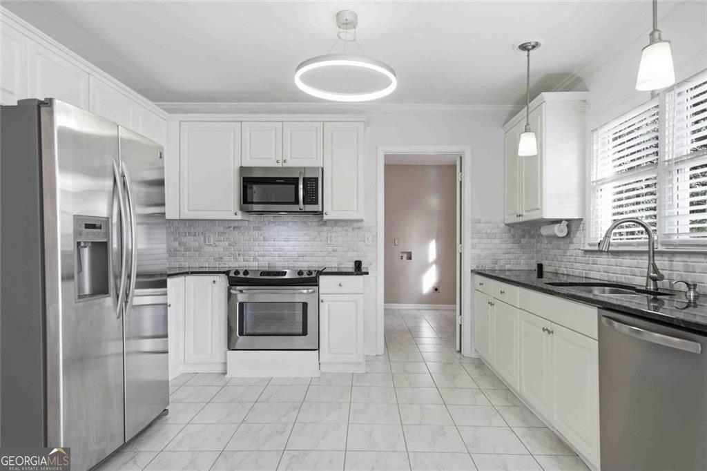 1041 Stonekirk Trace Lawrenceville - Photo 10