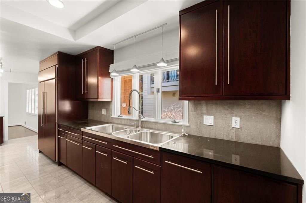 4094 Columns Drive Marietta - Photo 16