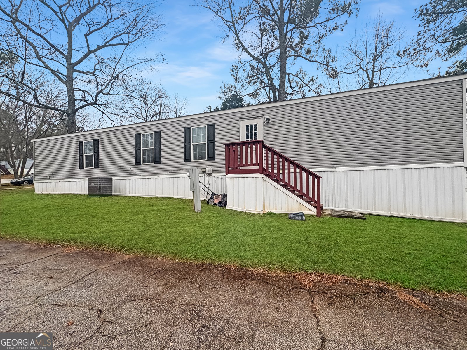 206 Elcona Drive Fayetteville - Photo 1