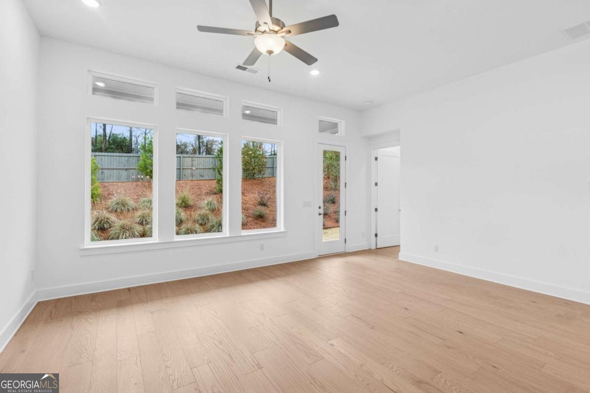 250 Strawberry Lane Woodstock - Photo 7