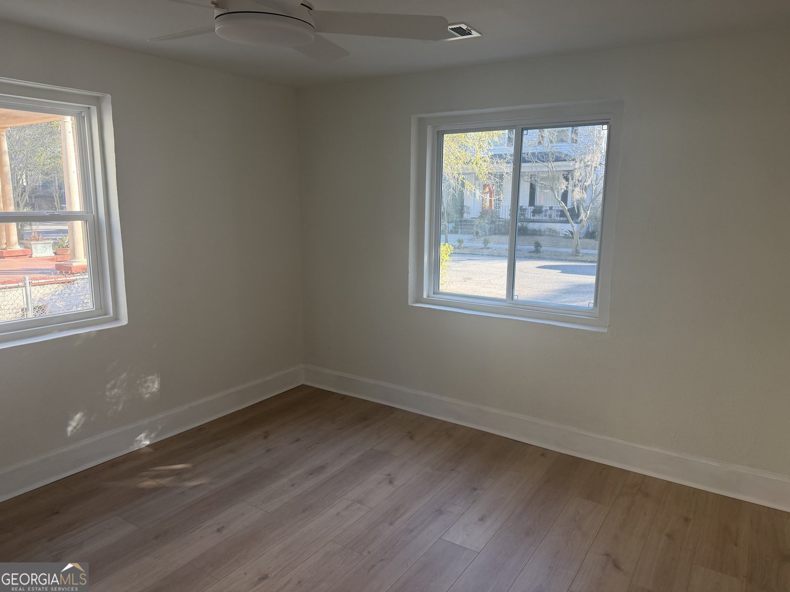 614 38th Street Savannah - Photo 12