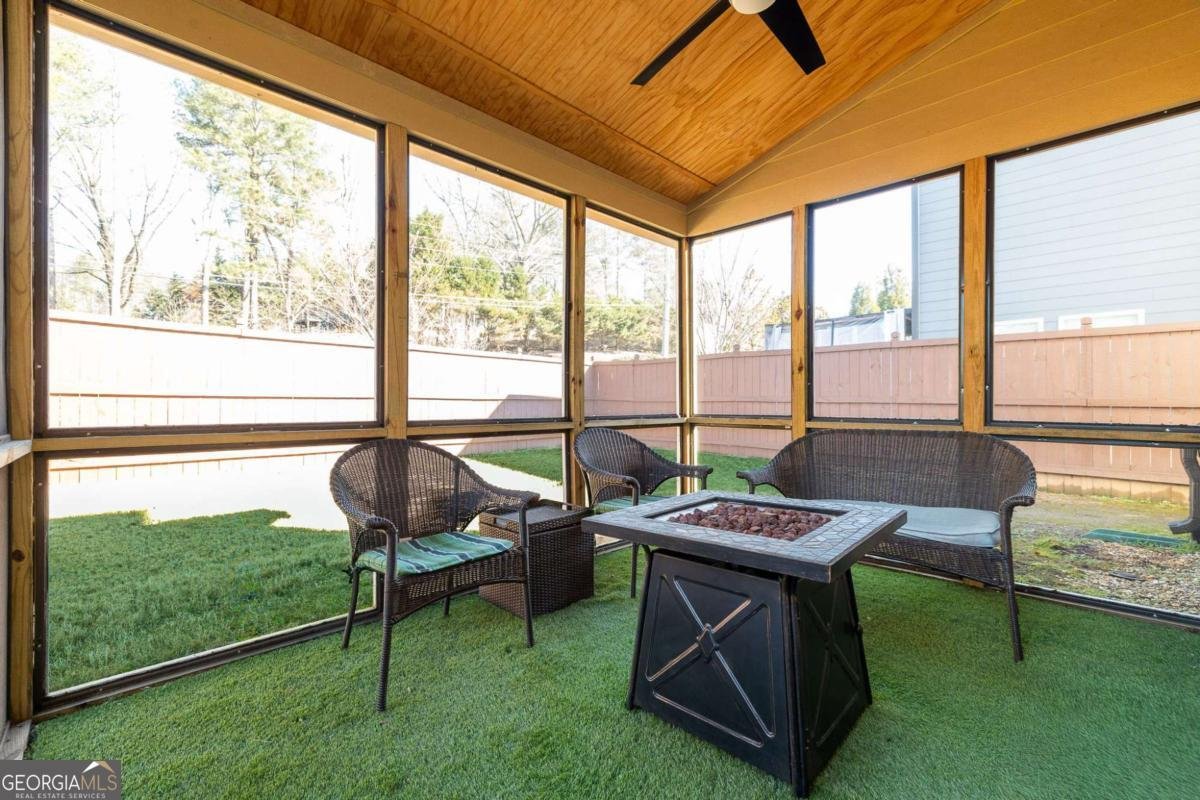 1924 Azure Grove Court Marietta - Photo 24