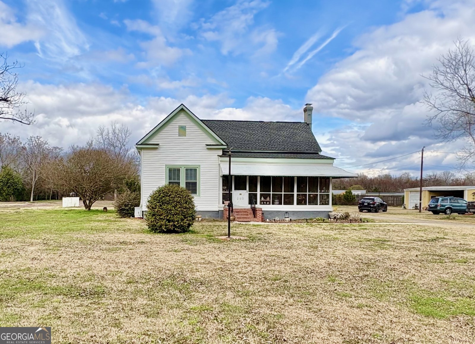 205 White Road Byron - Photo 1