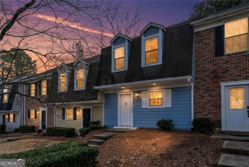 225 Quail Run Roswell - Photo 1