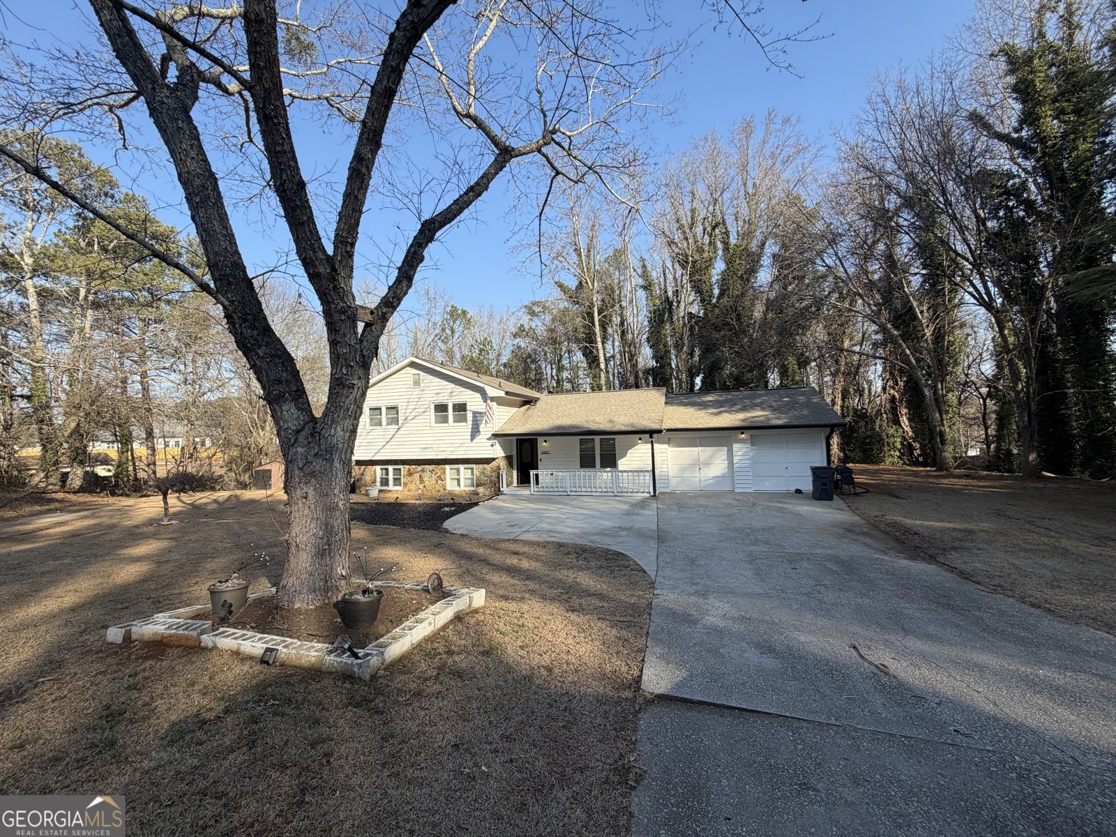 1667 Lake Louella Road Suwanee - Photo 1