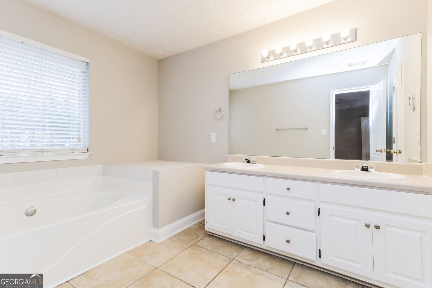 100 Rainwater Court McDonough - Photo 19