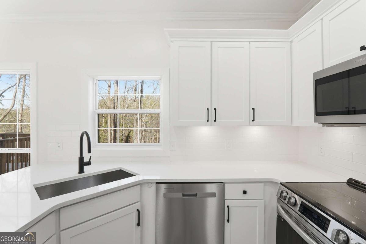 5560 Pilgrim Point Extension Cumming - Photo 8