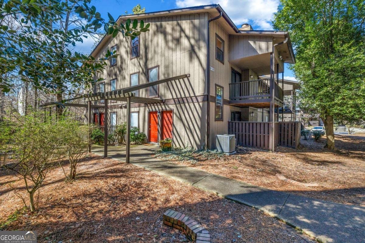 901 River Run Drive Atlanta - Photo 1