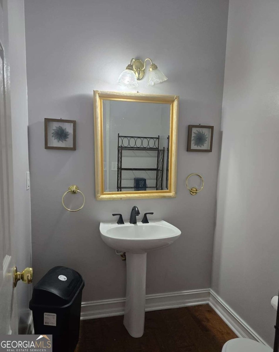 232 Spalding Gates Drive Atlanta - Photo 9