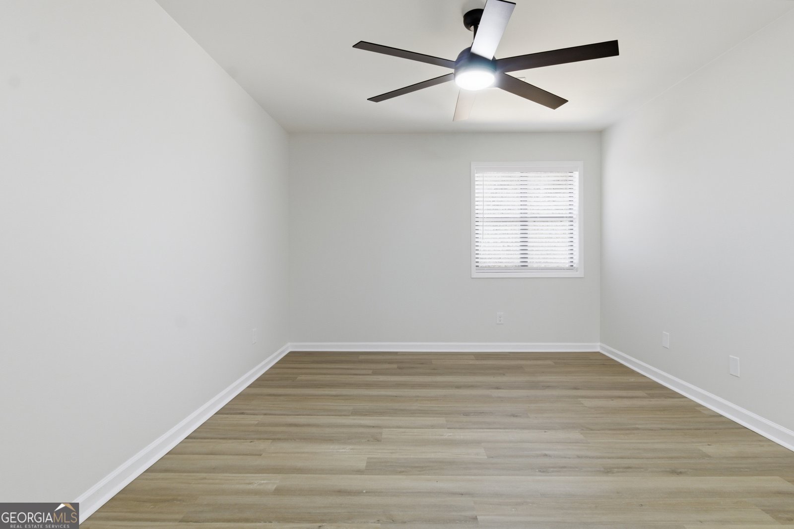 1124 Creatwood Place Smyrna - Photo 16