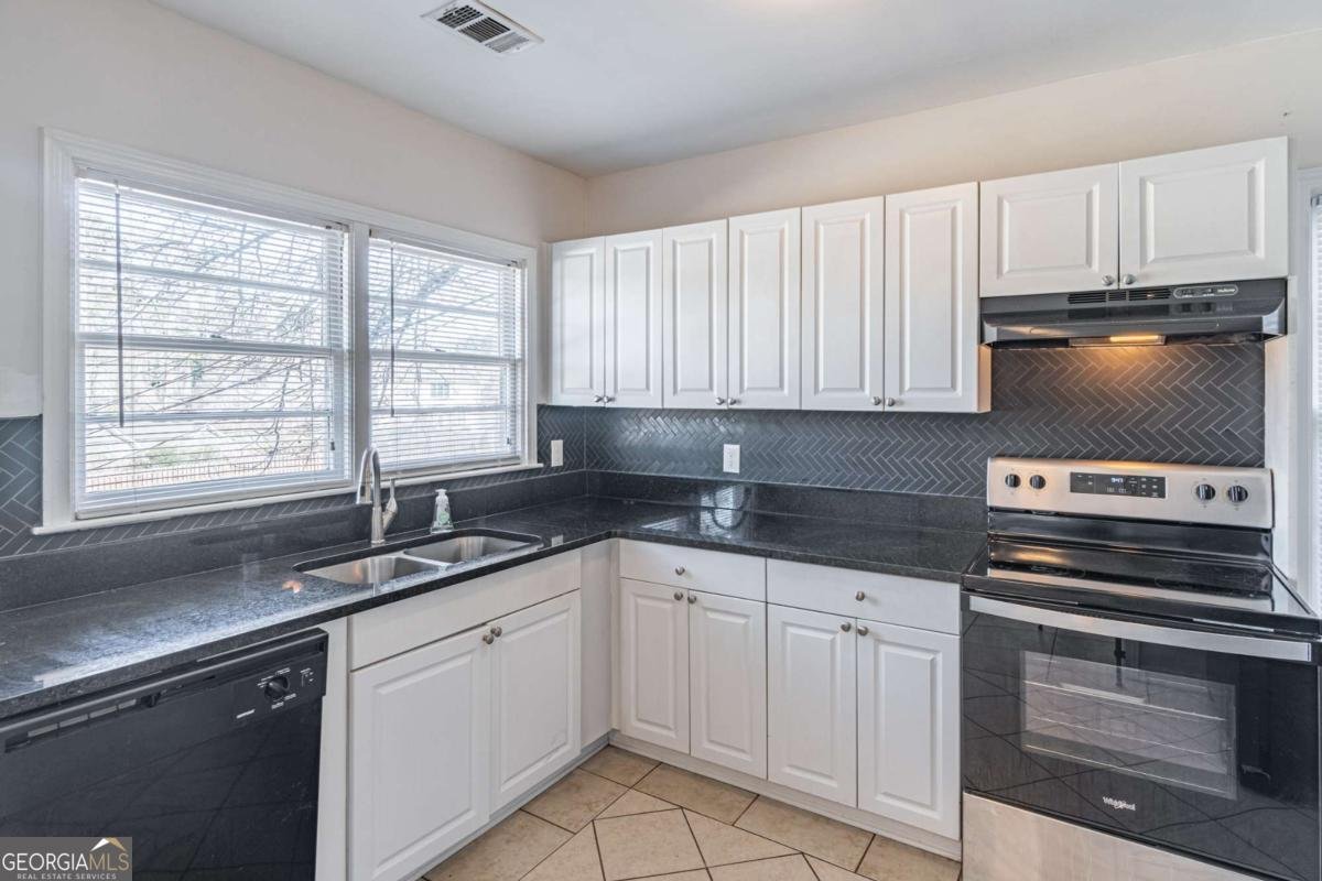 3723 Glenwood Road Decatur - Photo 14