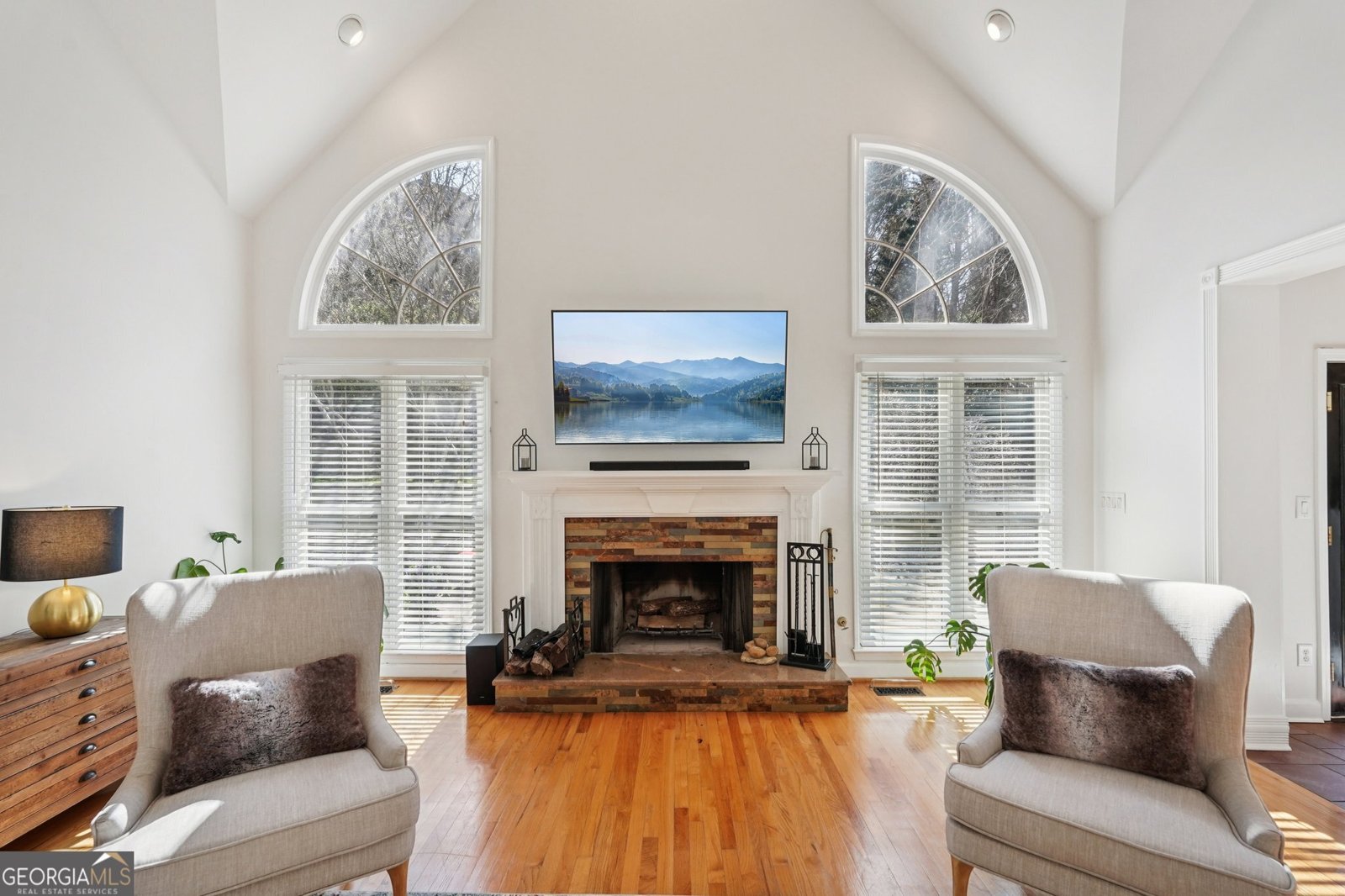 4020 Hampshire Court Suwanee - Photo 11