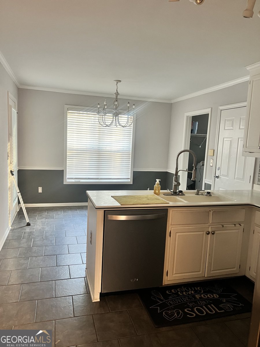 1004 Crown River Parkway McDonough - Photo 7