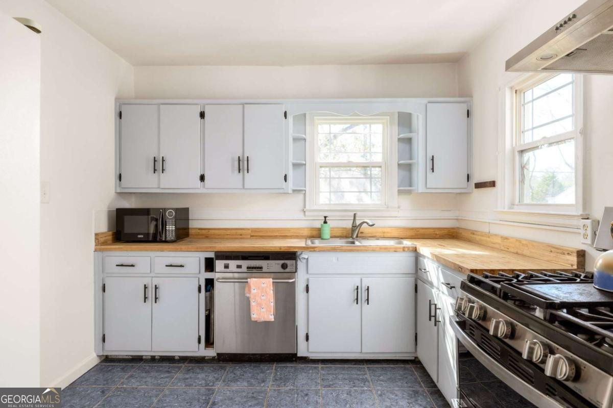 1578 May Avenue Atlanta - Photo 11