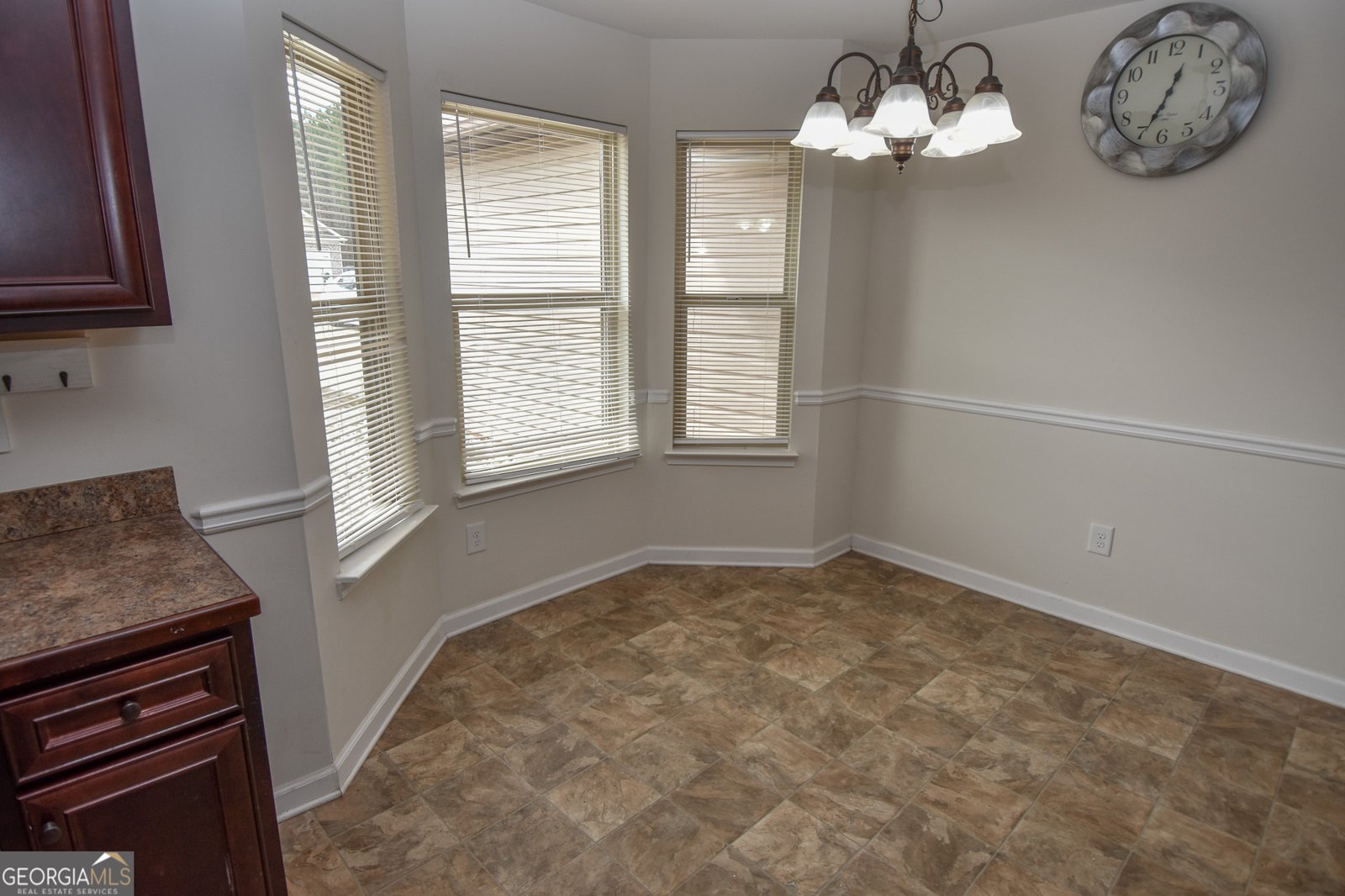 117 Bridle Path Griffin - Photo 13