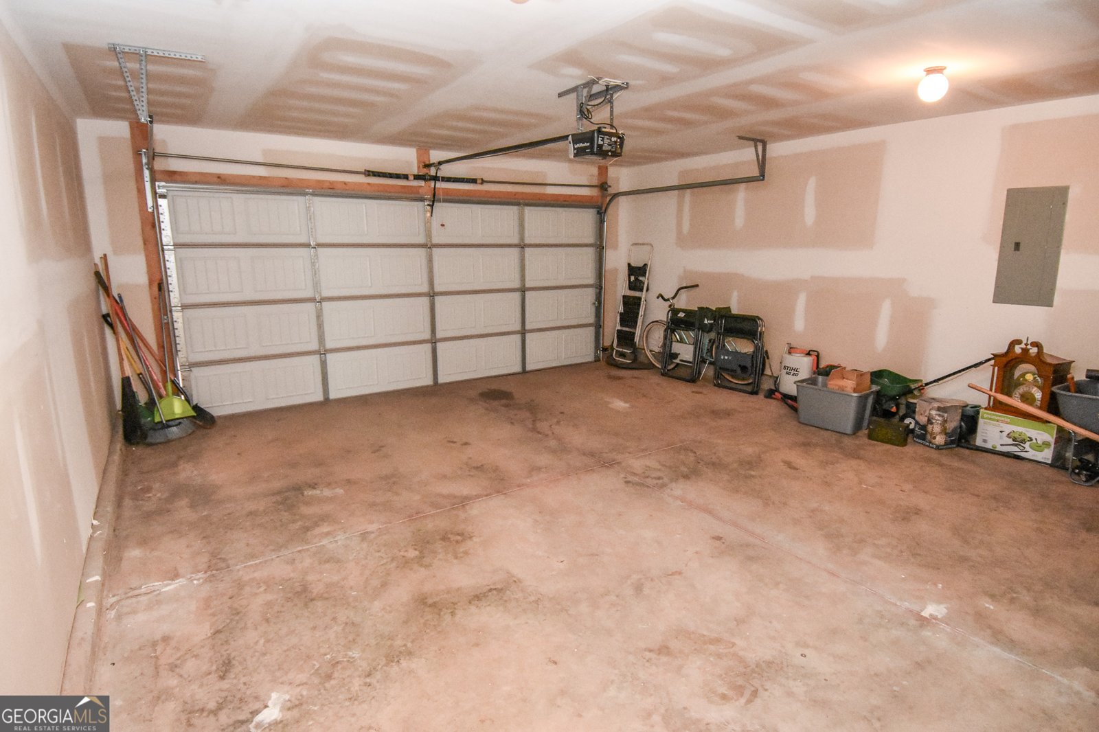 117 Bridle Path Griffin - Photo 21