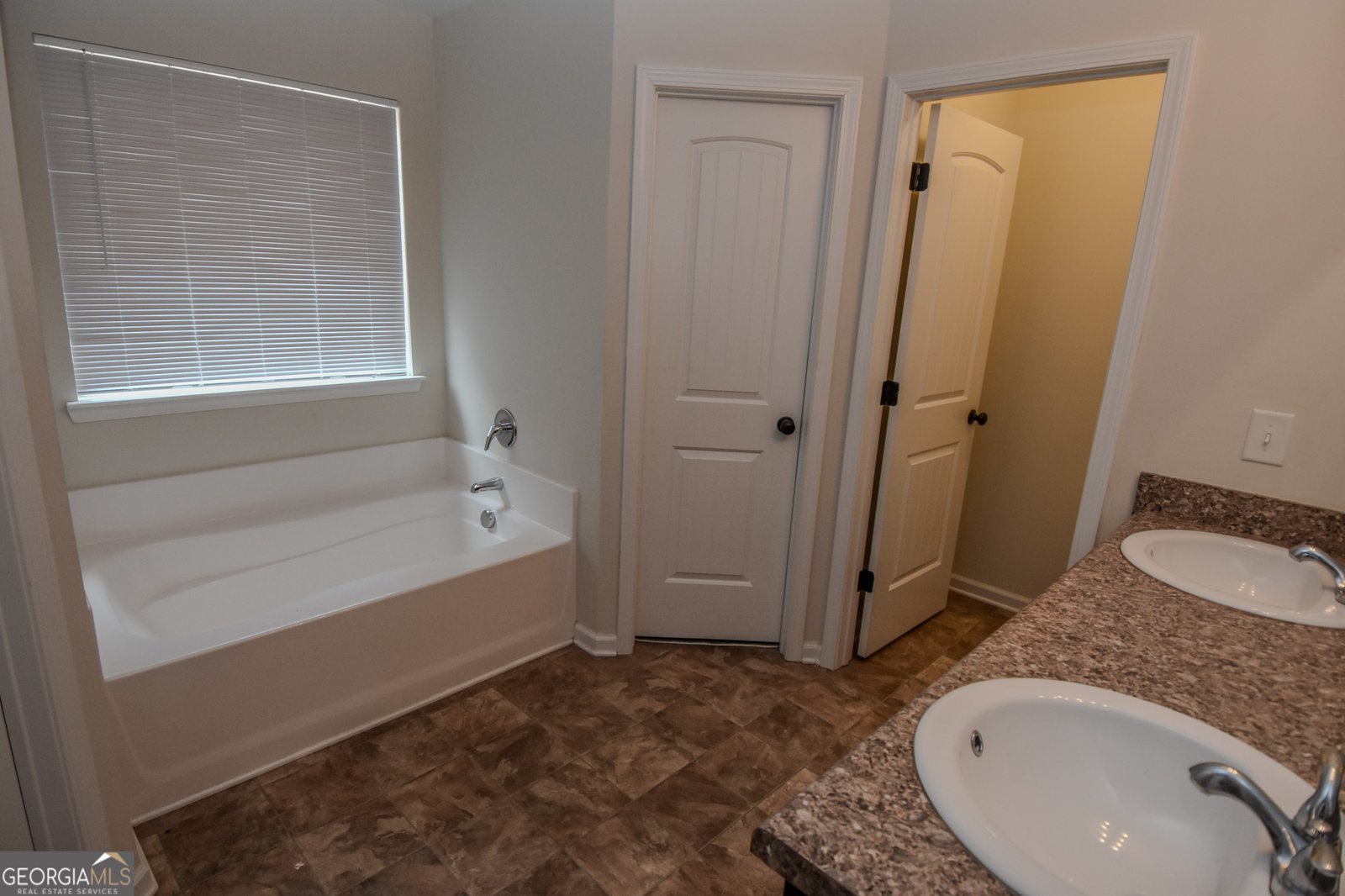 117 Bridle Path Griffin - Photo 32