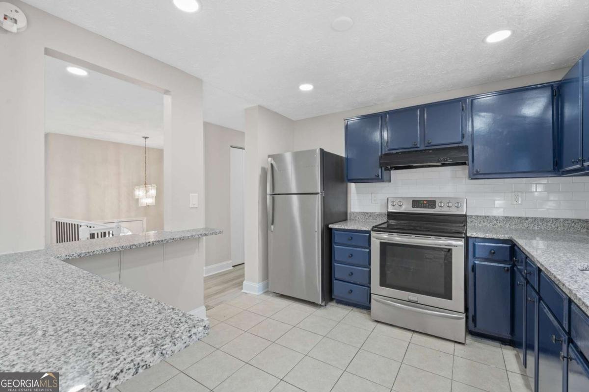 5268 Kinsdale Lane Stone Mountain - Photo 14