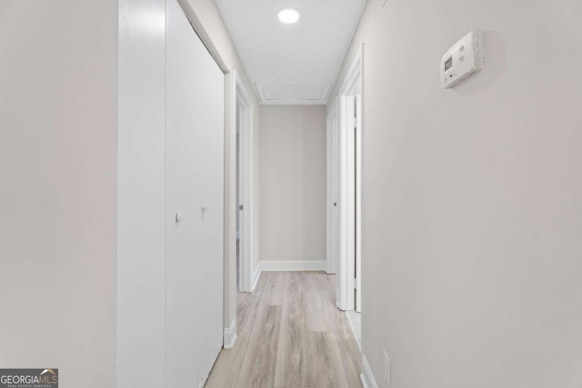 5268 Kinsdale Lane Stone Mountain - Photo 16