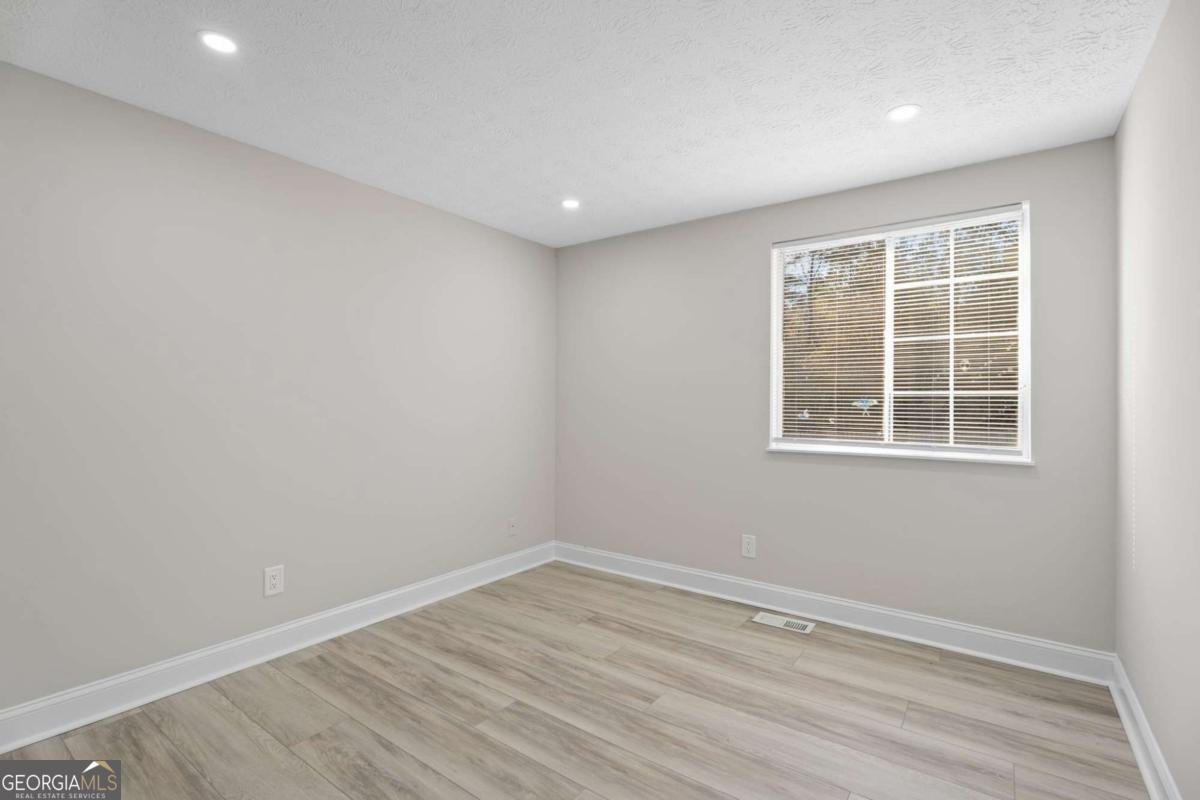 5268 Kinsdale Lane Stone Mountain - Photo 20