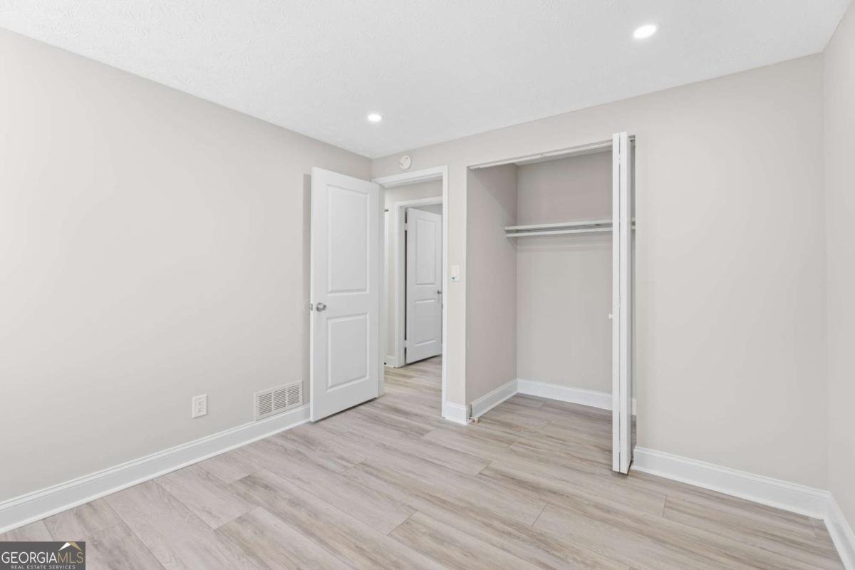 5268 Kinsdale Lane Stone Mountain - Photo 21