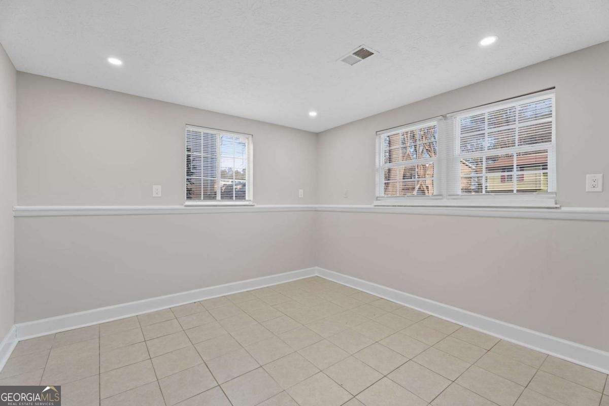 5268 Kinsdale Lane Stone Mountain - Photo 23