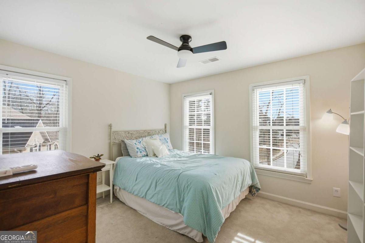 890 Lakefaire Landing Suwanee - Photo 19