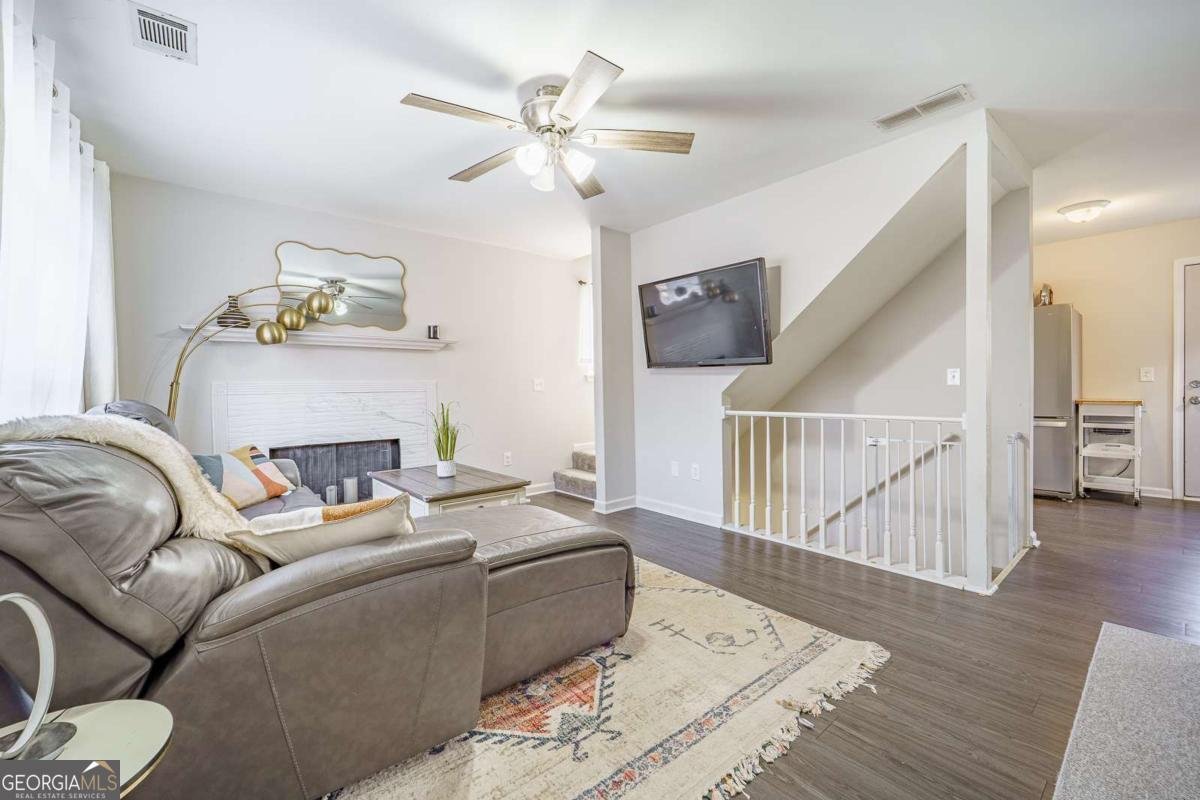 2310 Fleetwood Drive Cumming - Photo 8