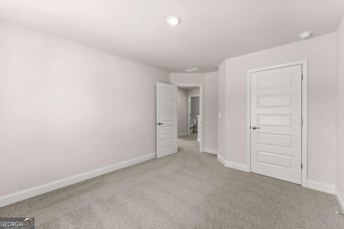 657 Forest Way Cornelia - Photo 32