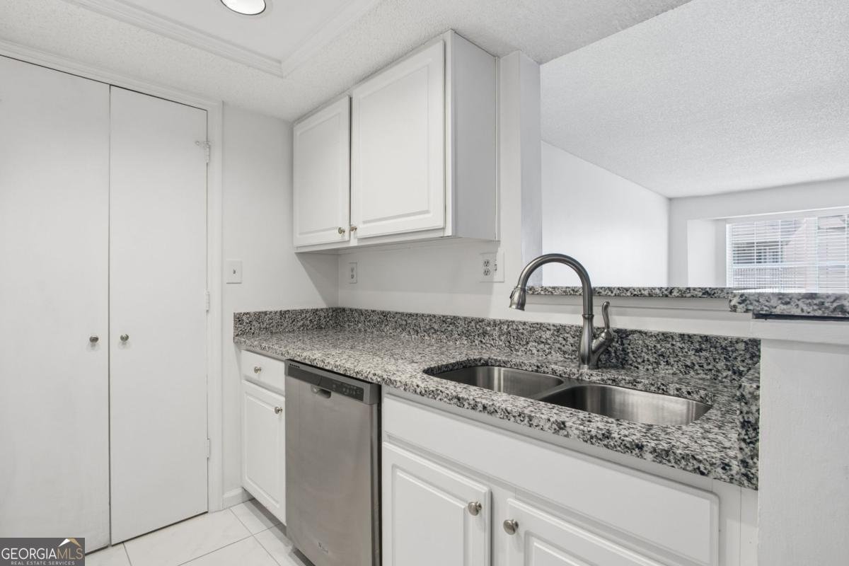 4109 Chastain Park Court Atlanta - Photo 11