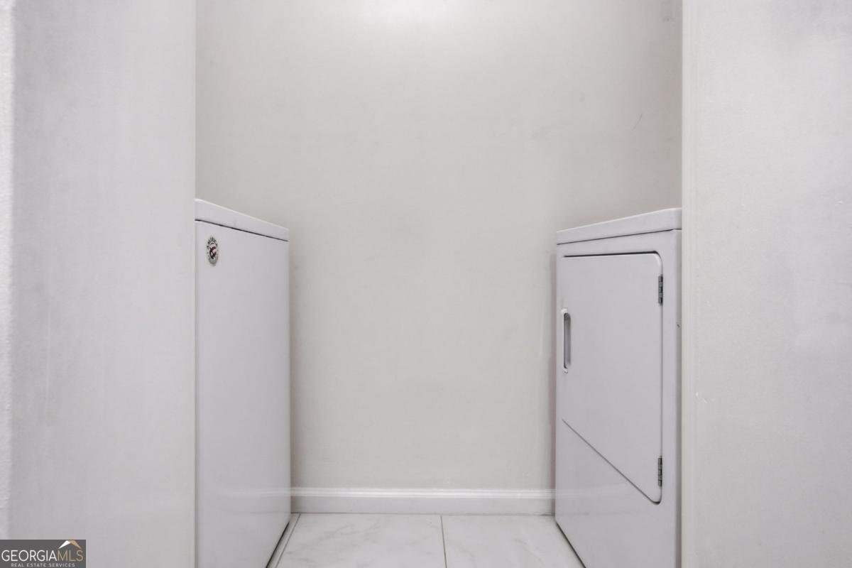 4109 Chastain Park Court Atlanta - Photo 12