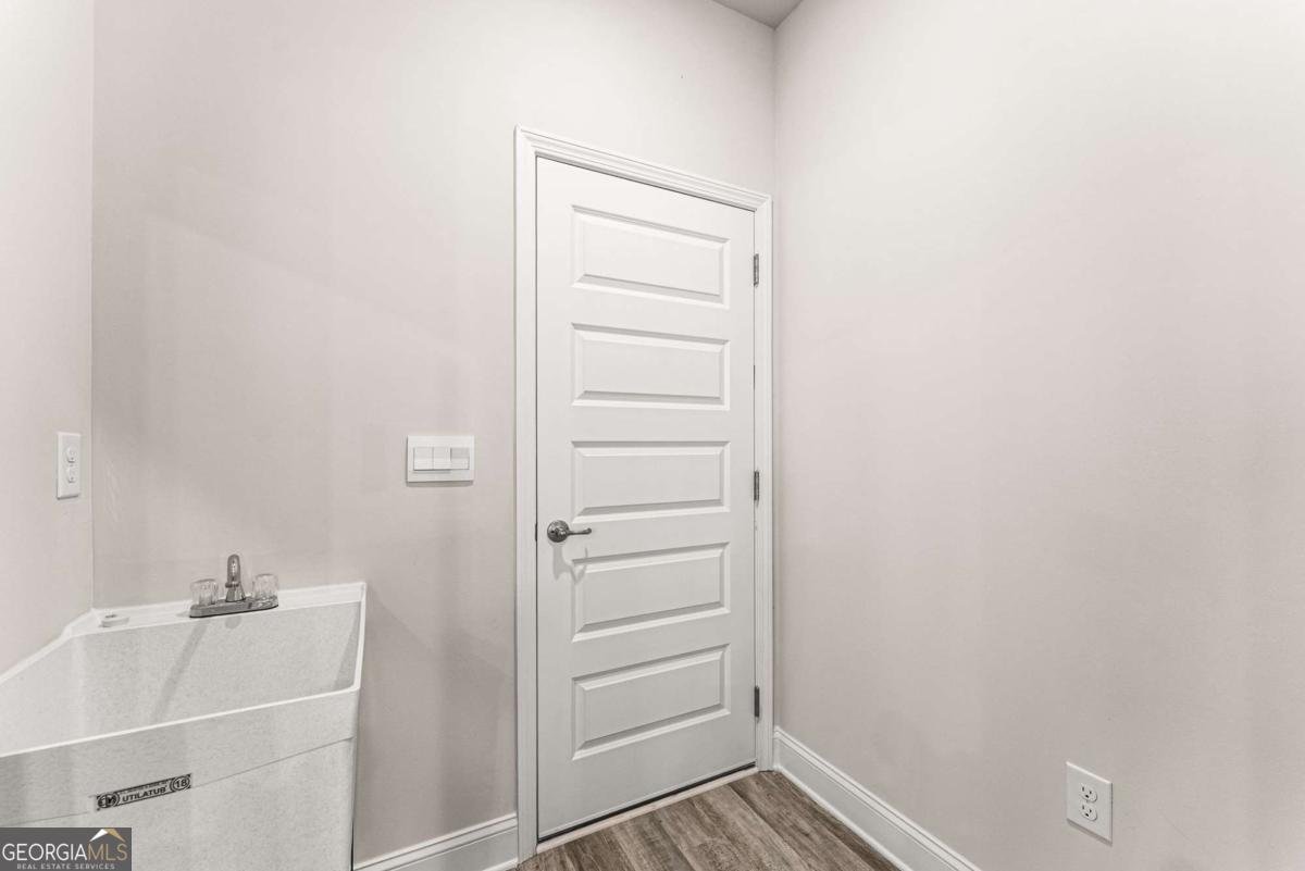 662 Forest Way Cornelia - Photo 17