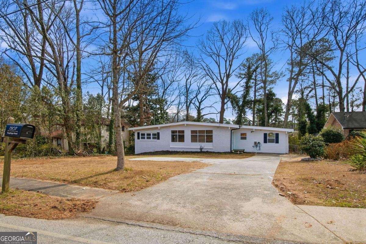 1507 Snapfinger Road Decatur - Photo 1