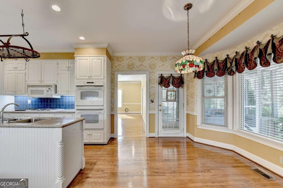 2859 Village Court Gainesville - Photo 10