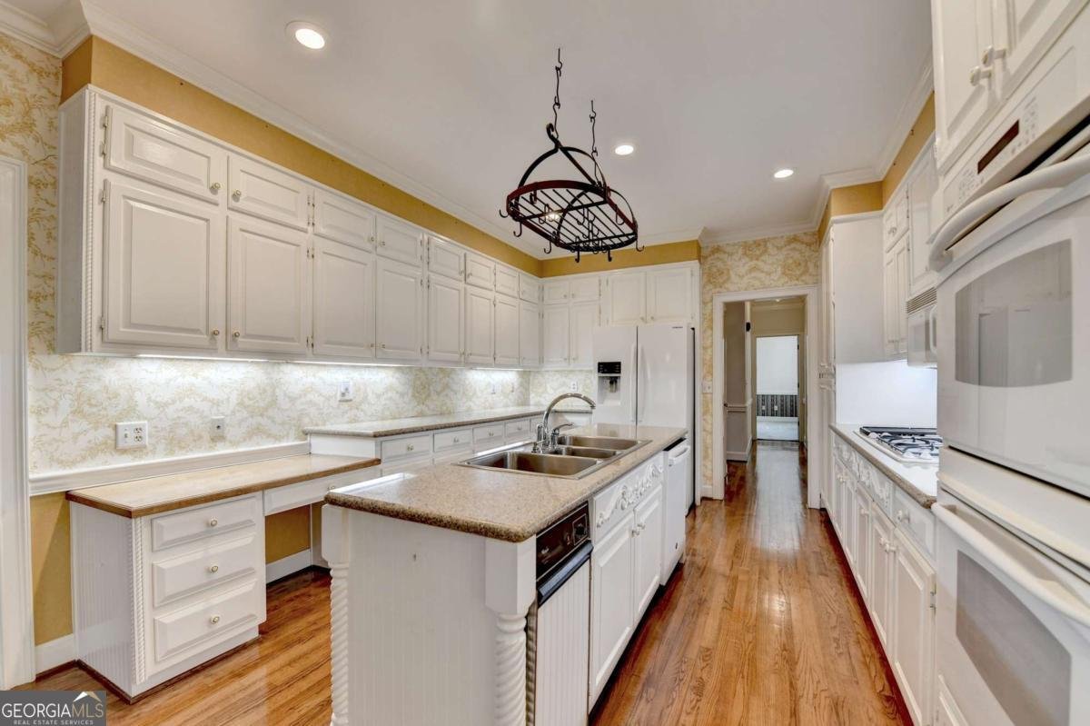 2859 Village Court Gainesville - Photo 8