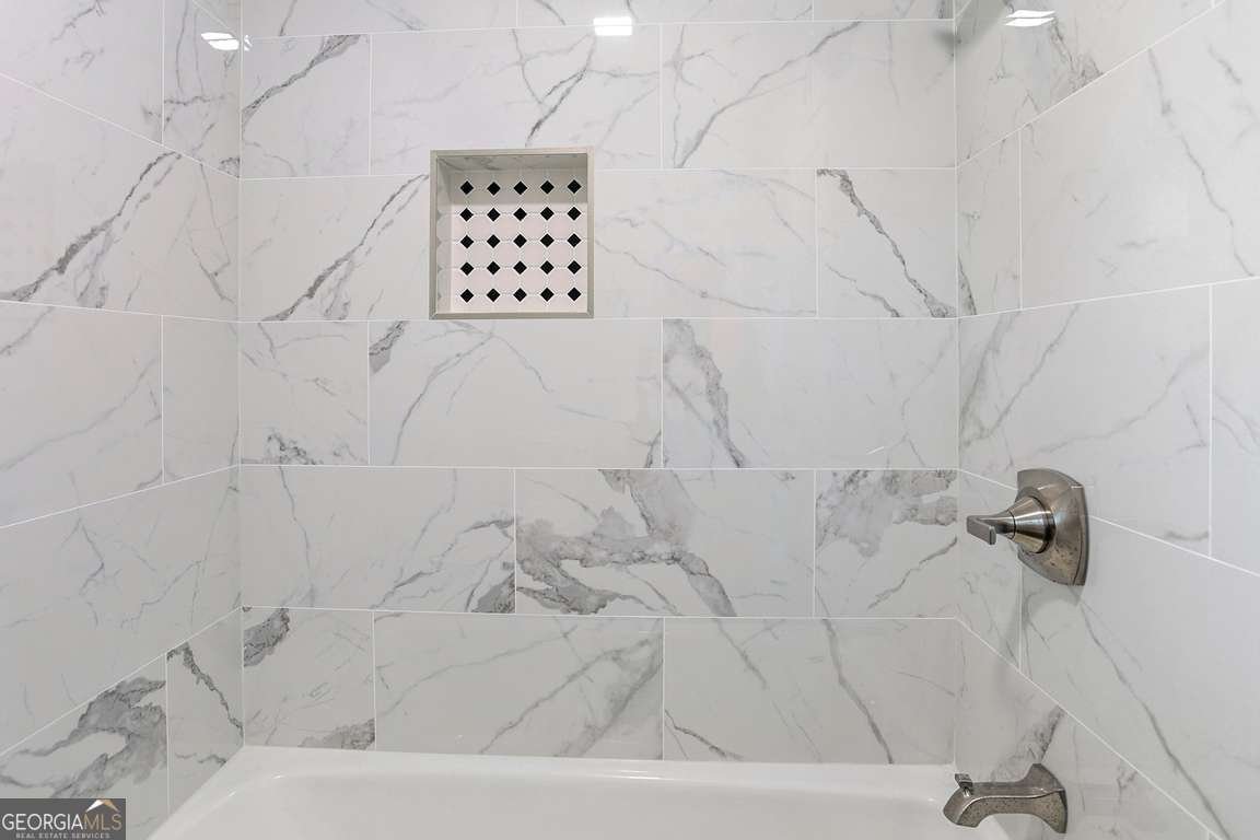 124 Winding Way Savannah - Photo 18