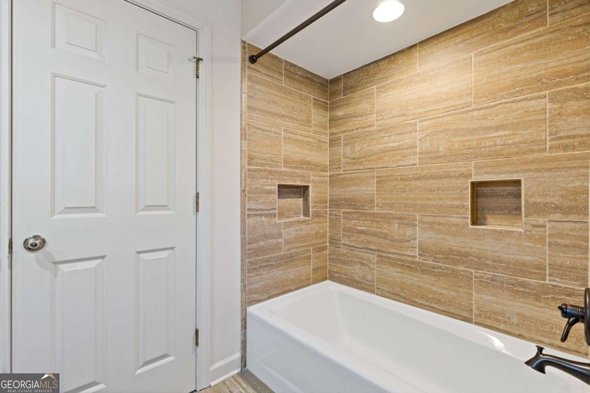 5173 Sandlewood Court Marietta - Photo 18