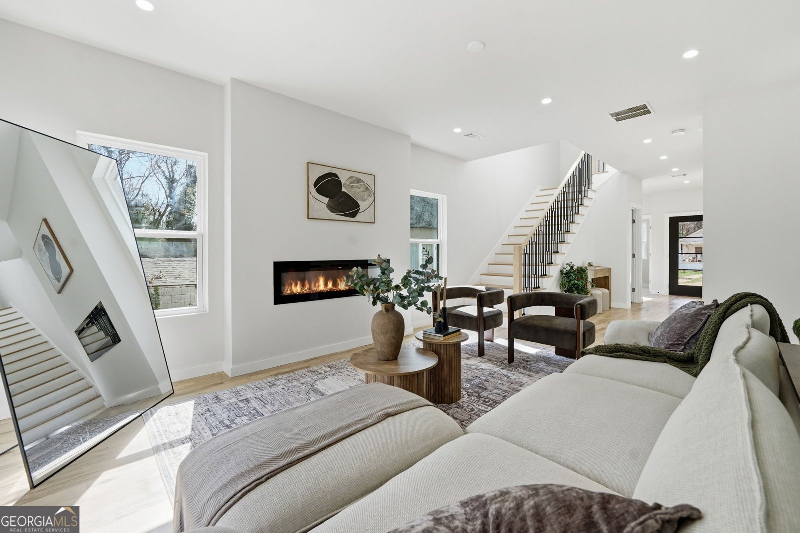 587 Woodland Avenue Scottdale - Photo 10