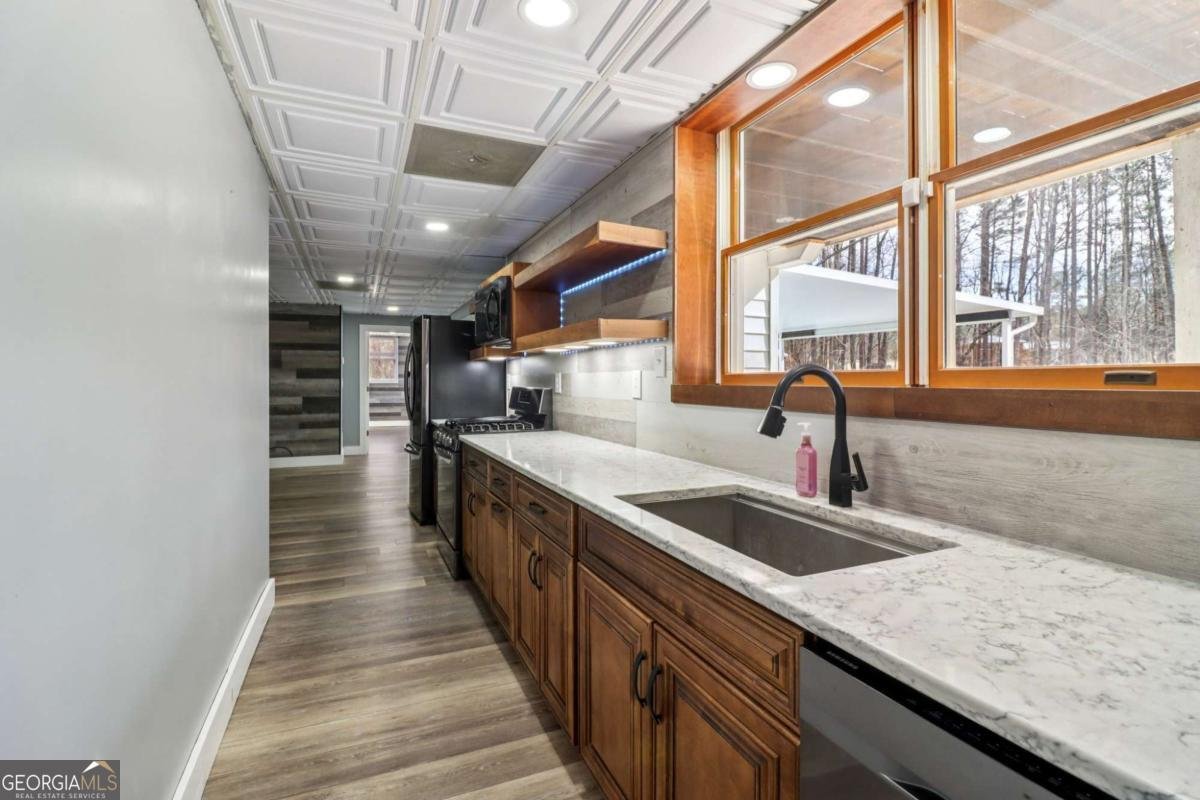 440 Camp Circle Dallas - Photo 46