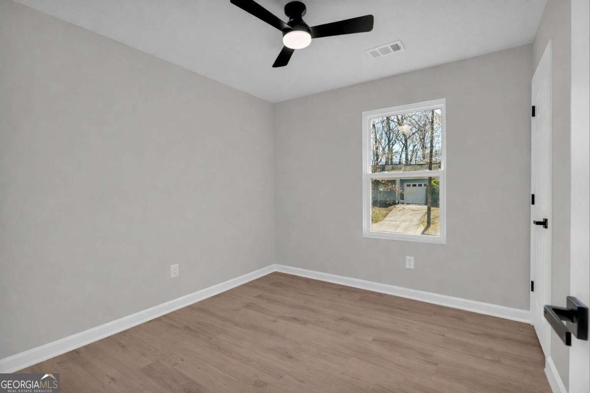 4592 Garden Hills Drive Stone Mountain - Photo 23