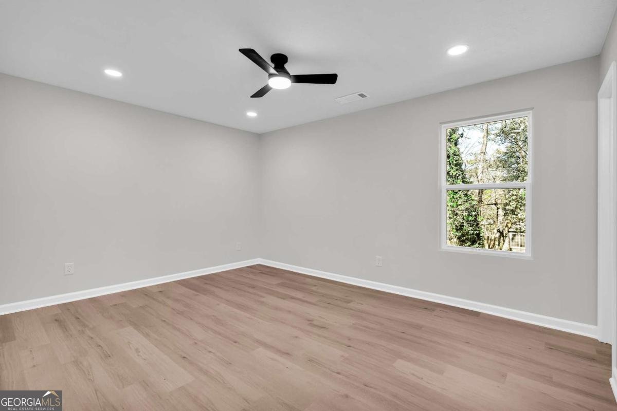 4592 Garden Hills Drive Stone Mountain - Photo 26