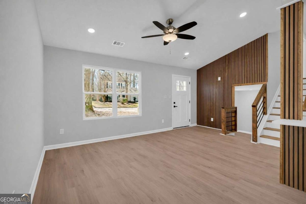 4592 Garden Hills Drive Stone Mountain - Photo 8