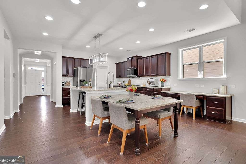 1030 Legacy Lane Milton - Photo 14